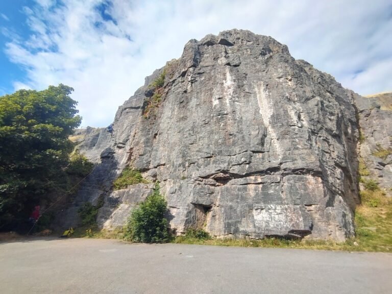 Climb at Castle Inn Quarry 1 768x576