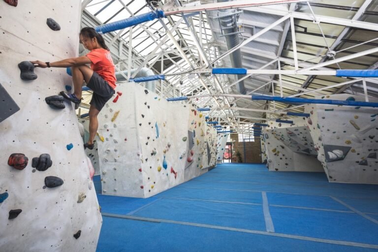 Climb at the Arch in Bermondsey The Arch 768x512