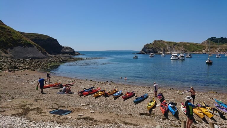 Paddle at Lulworth Cove 1 768x432
