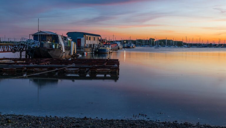 Paddle in Portsmouth Harbour from Wicor 768x435