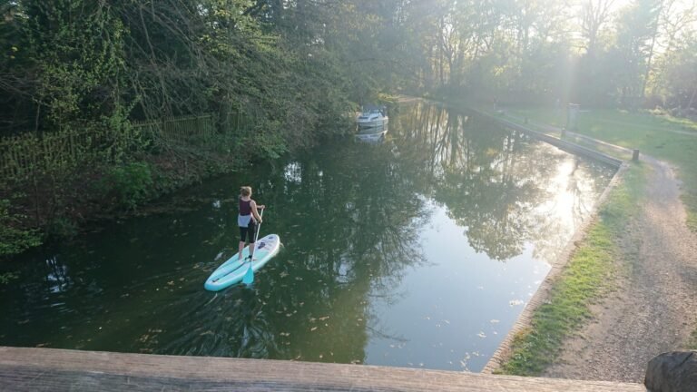 Paddle the Basingstoke Canal at Fleet 1 scaled 768x432