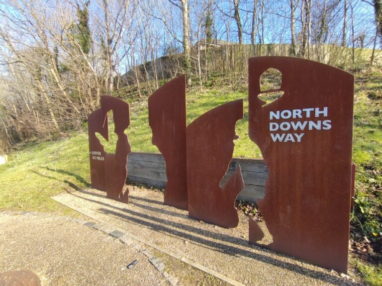 Walk on the North Downs Way from Farnham 1 768x576