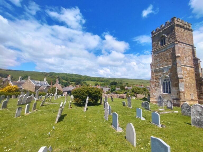 Walk the Ridgeway and Coast from Abbotsbury 1 768x576