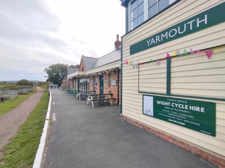 Cycle from Yarmouth IoW 1 768x576