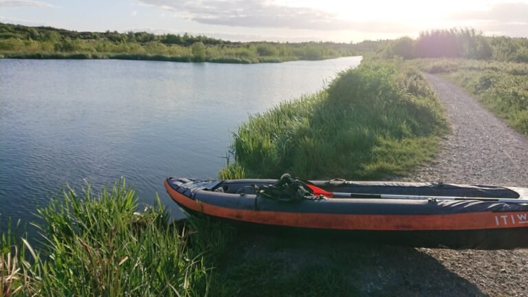Paddle the Basingstoke Canal at Runways end 1 768x432